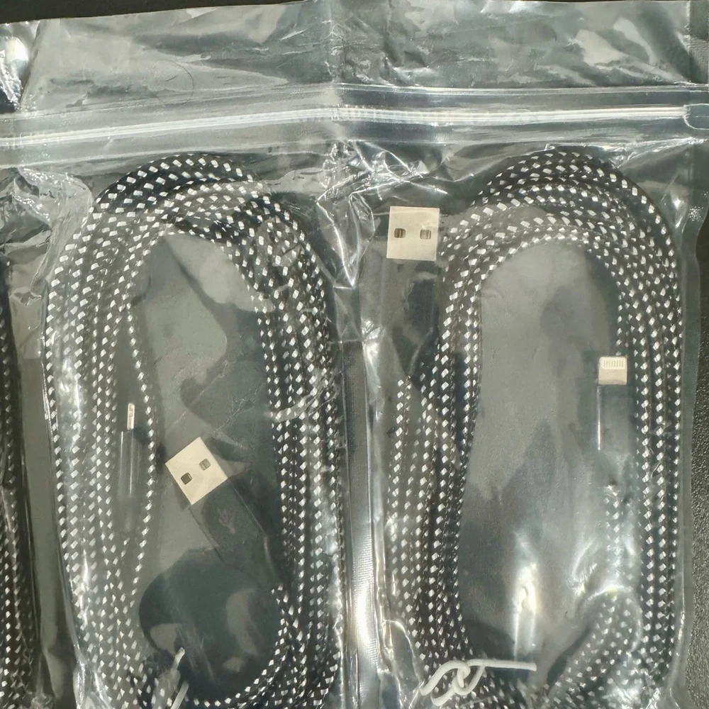Braided USB Charging Cable - Black and White for iPhone 13